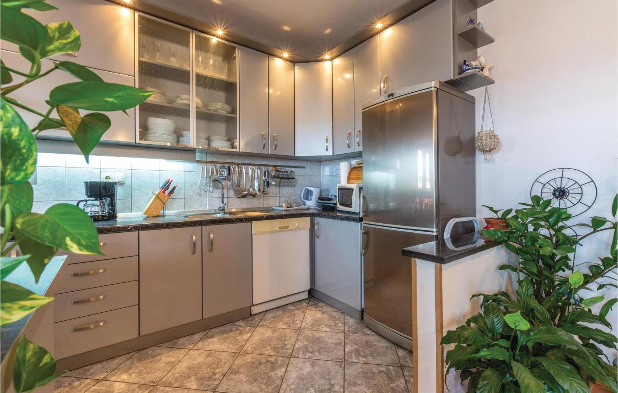 Nice Apartment In Plano With Kitchen Екстер'єр фото