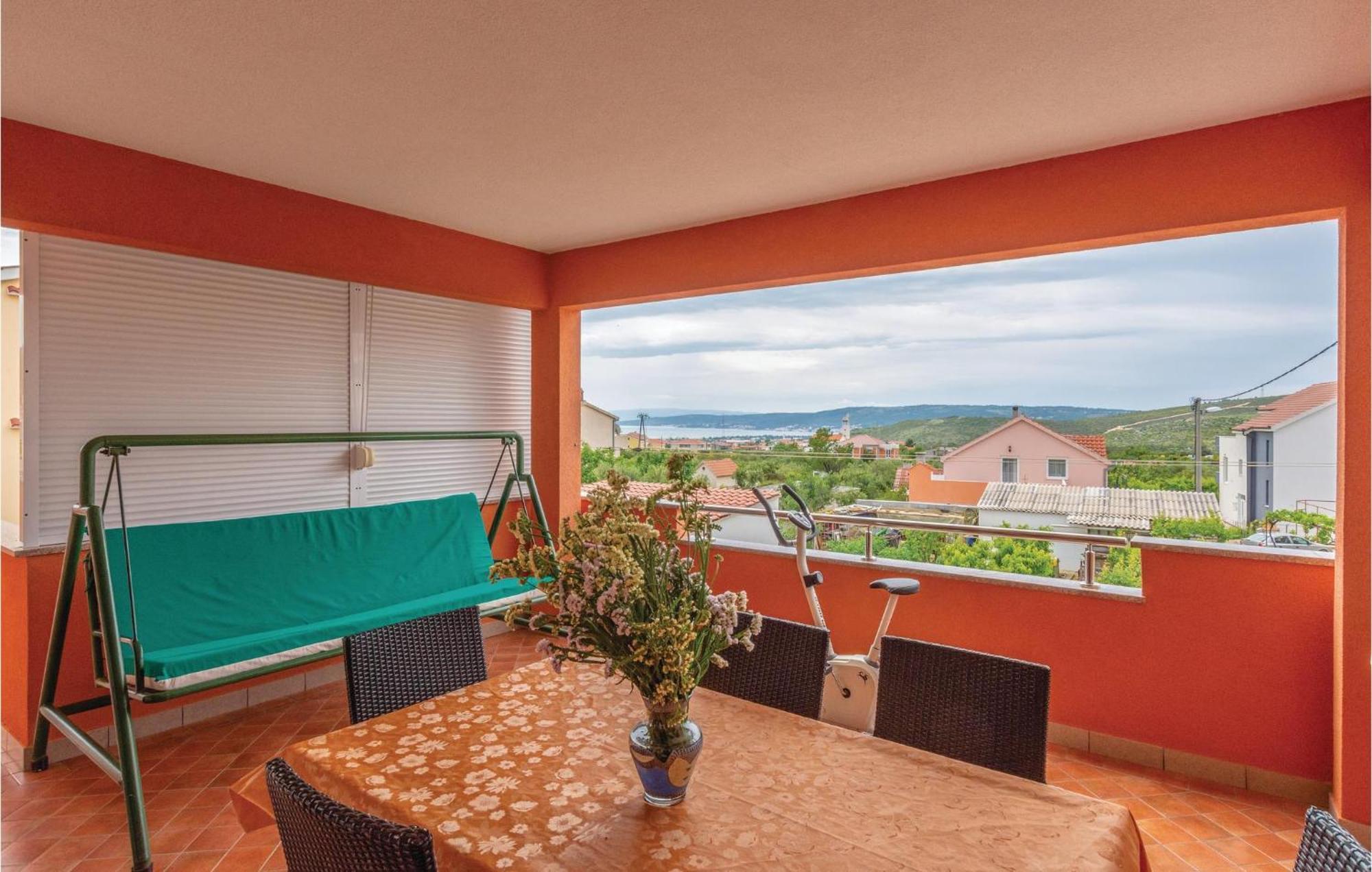 Nice Apartment In Plano With Kitchen Екстер'єр фото